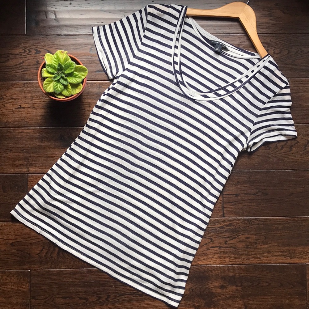 Banana Republic double layered top blue stripes S